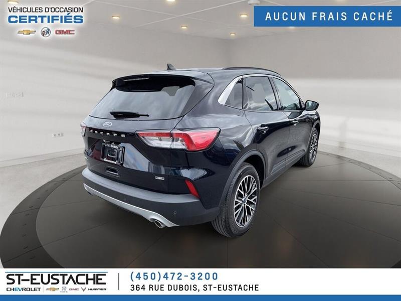 2021
Ford
Escape