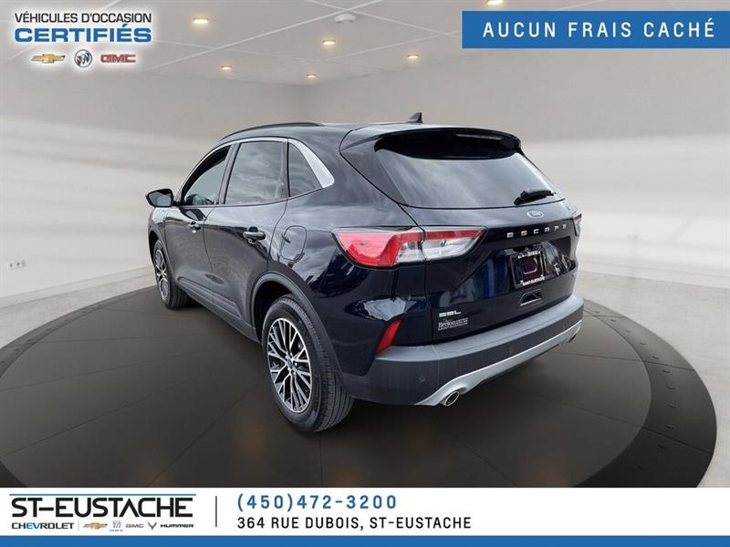 2021
Ford
Escape