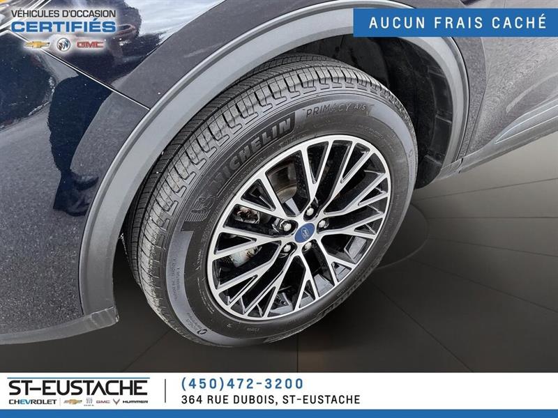 2021
Ford
Escape