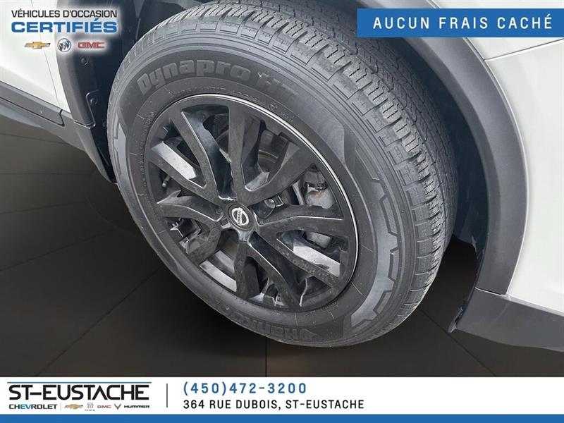 2020
Nissan
Rogue