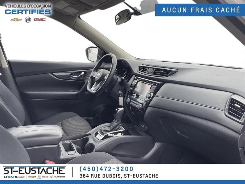 2020
Nissan
Rogue