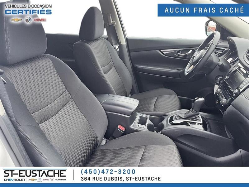 2020
Nissan
Rogue