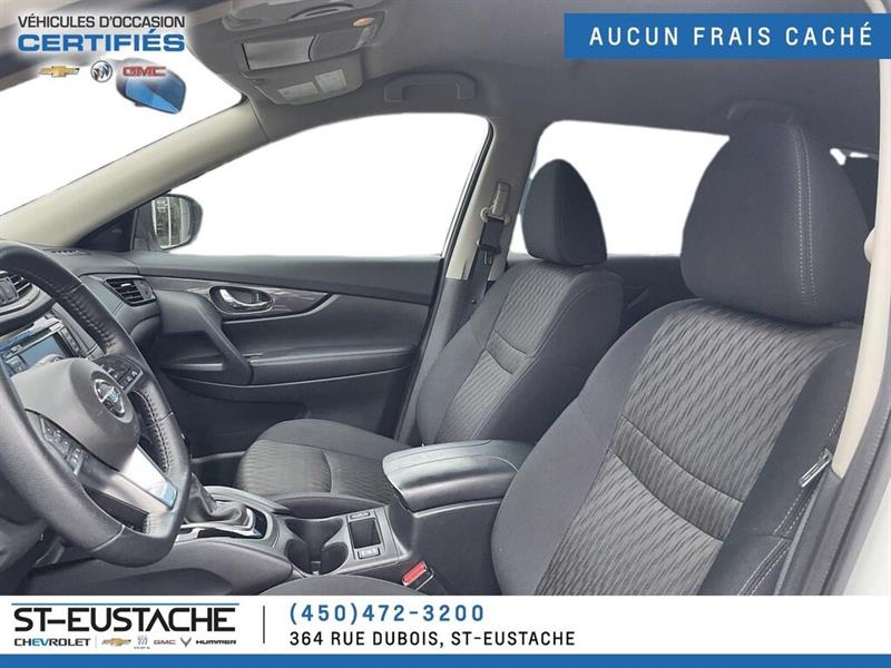 2020
Nissan
Rogue